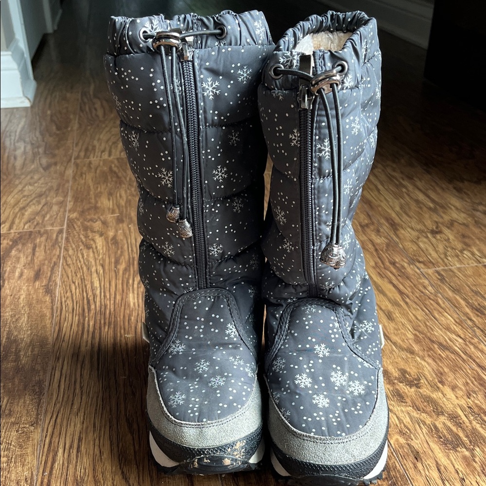 Biggie Winter Snow Boots - Gray Snowflake